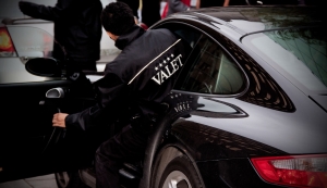 Choosing the Best Valet Parking Service for Your Wedding